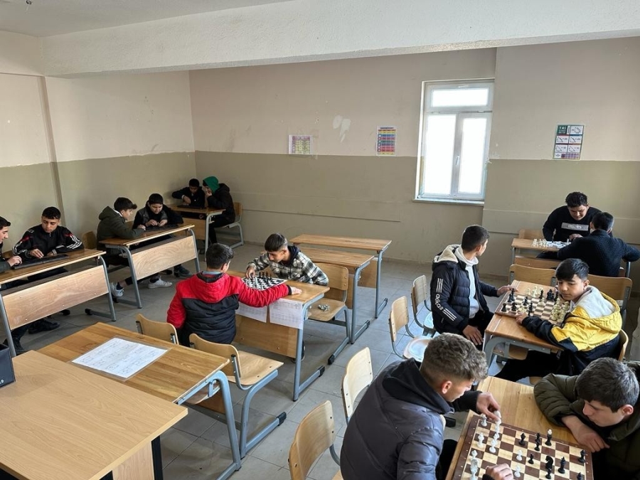 Silopi’de imam hatip lisesinde matematik seferberliği 