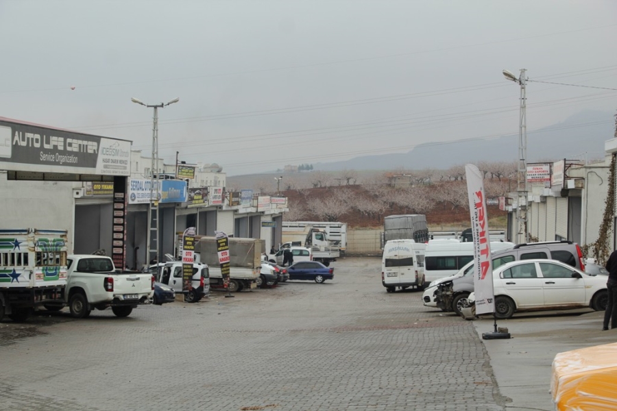 Siirt’te oto sanayi sitesinde yoğunluk esnafı sevindirdi 