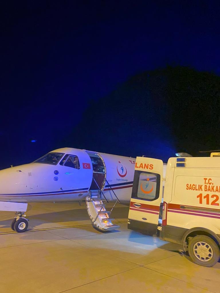 Jiyan bebek için Mardin’den ambulans uçak havalandı 