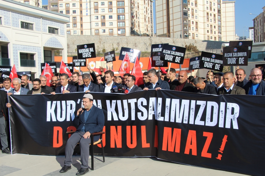 İsveç'te Kur'an-ı Kerim'in yakılması Şırnak’ta protesto edildi