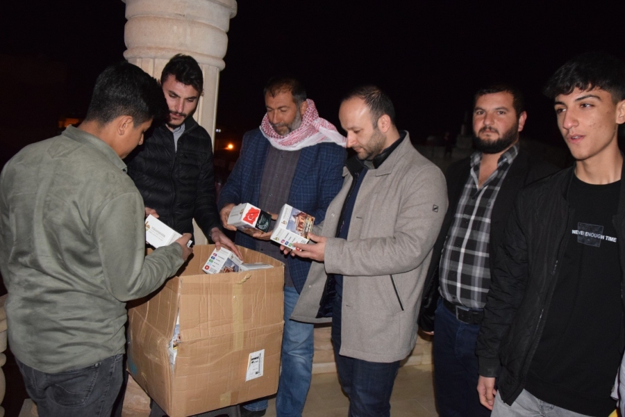 Adıyaman’da depremzedelere kandil simidi