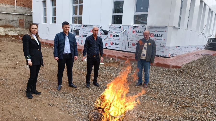 Siirt'te kaçak avcılardan ele geçirilen kafesler imha edildi