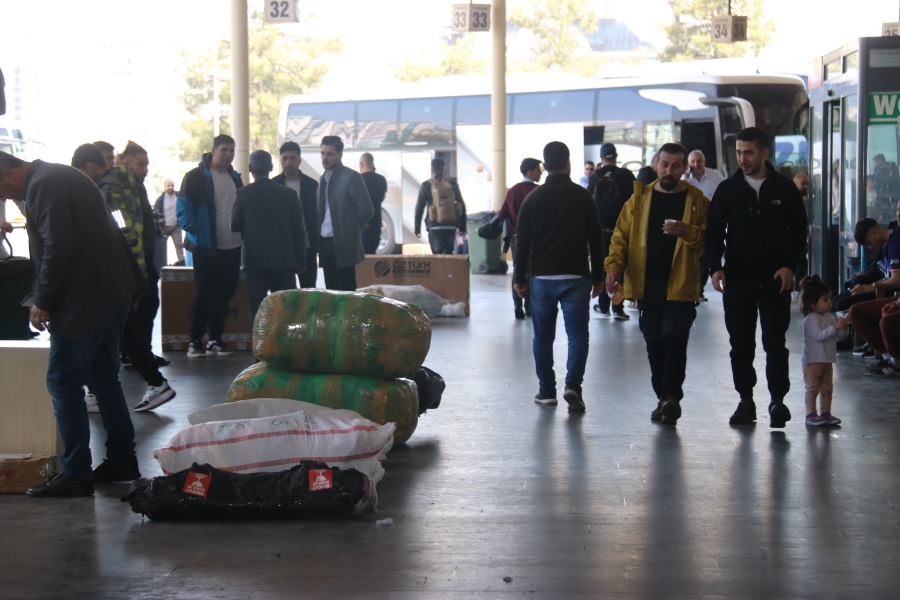 Deprem, bayram öncesi şehirlerarası seyahati de etkiledi