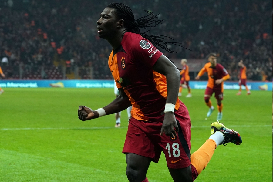 Galatasaray'da Gomis'in geleceği yarın belli olacak!