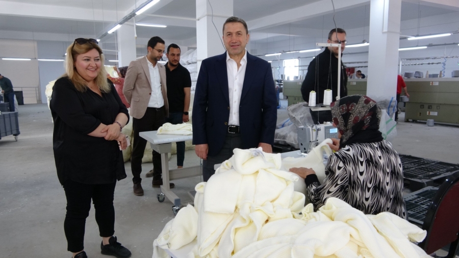 STSO Başkanı Kuzu, Siirt’te yeni açılan tekstil fabrikasını inceledi