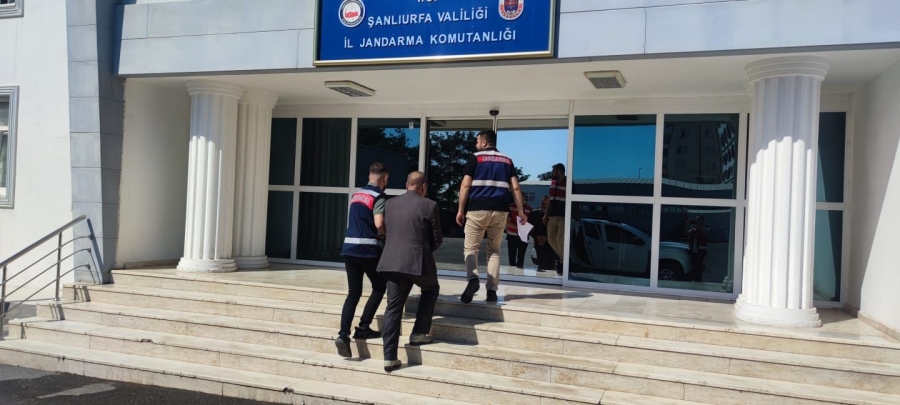 MANİSA'DA CİNAYETTEN ARANIYORDU,ŞANLIURFA'DA YAKALANDI