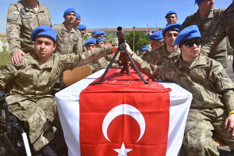 Siirt’te 41 özel birey temsili askerlik heyecanı yaşadı