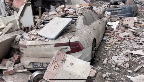 200 milyon TL değerindeki 245 araç hurdaya döndü