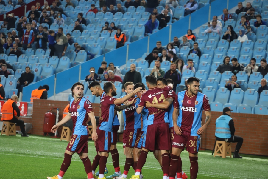 Trezeguet galibiyete taşıdı