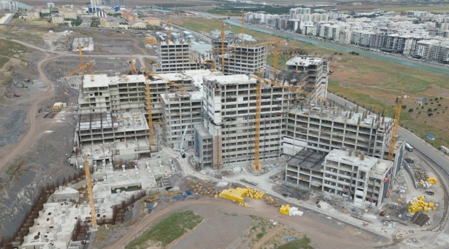 Şanlıurfa Şehir Hastanesi inşaatı hızla yükseliyor