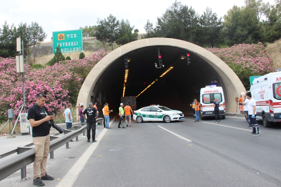 İzmir'de otoyol tünelinde yangın 25 yaralı