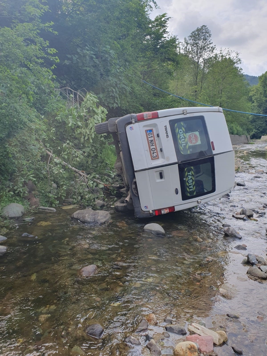 Trabzon'da trafik kazası: 1'i ağır 5 yaralı