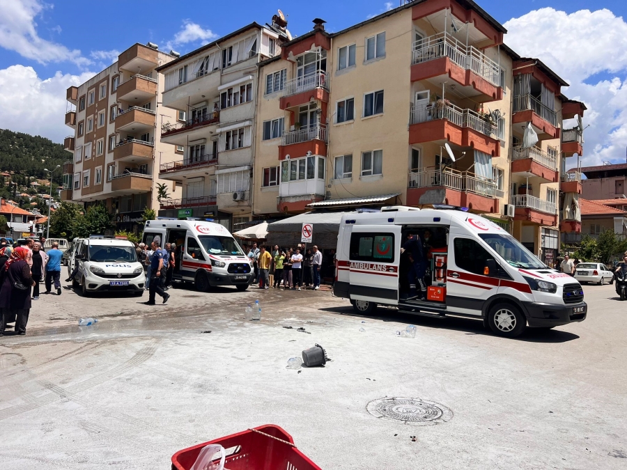 Burdur’da bunalıma girip benzinle kendini yaktı