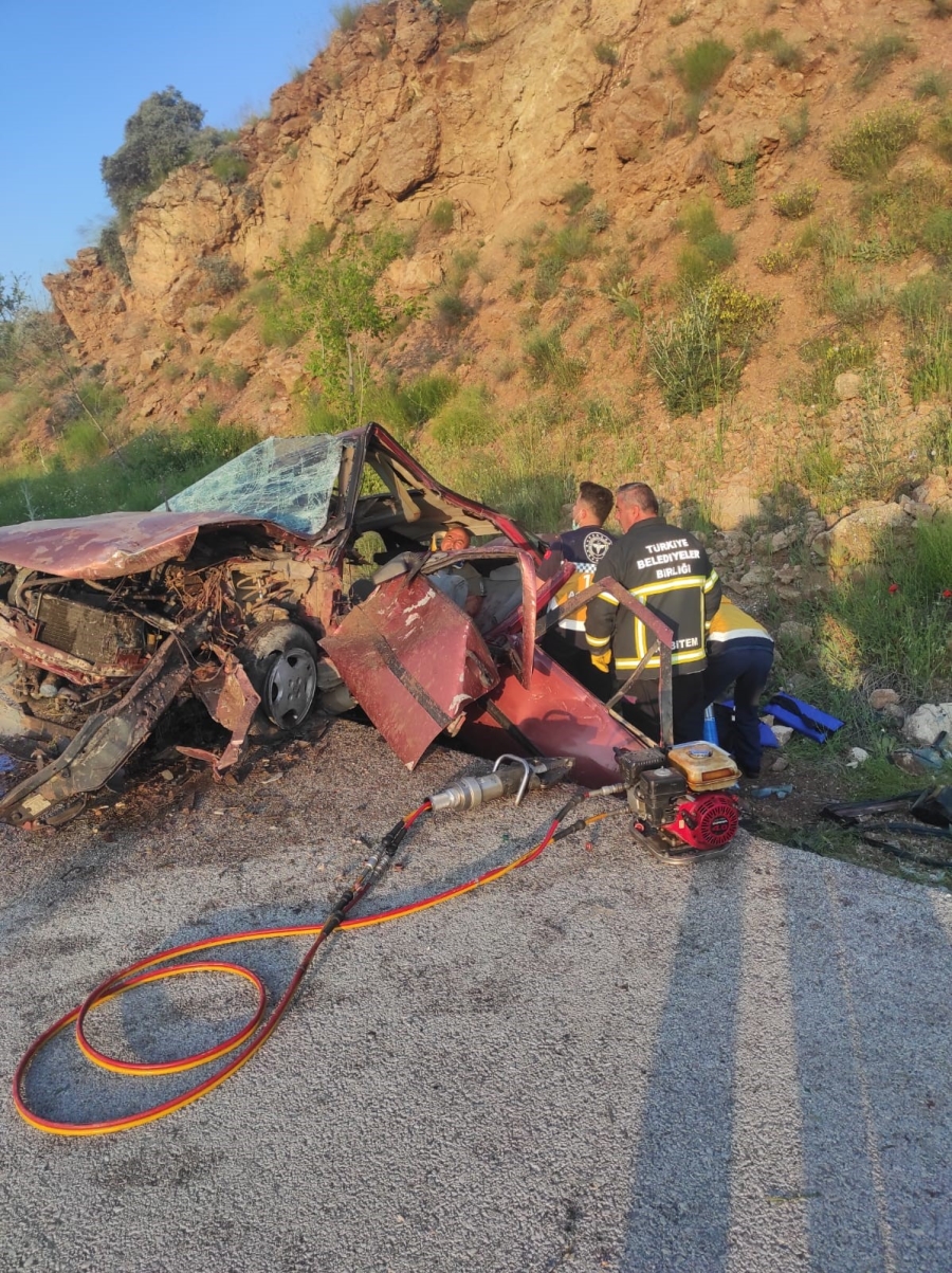 Burdur’da trafik kazası: 2’si ağır 3 yaralı