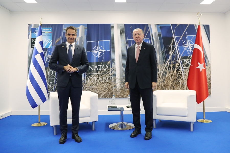 Cumhurbaşkanı Erdoğan ve Yunanistan Başbakanı Miçotakis NATO Zirvesi'nde bir araya gelecek