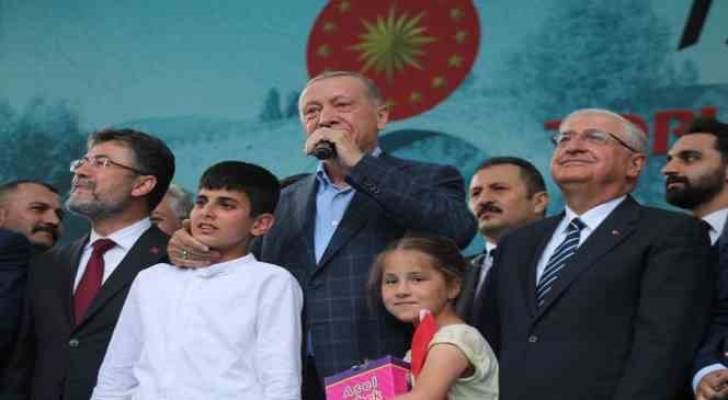 Cumhurbaşkanı Erdoğan: “Emeklilerimizi enflasyona ezdirmeme sözümüzü tutuyoruz”