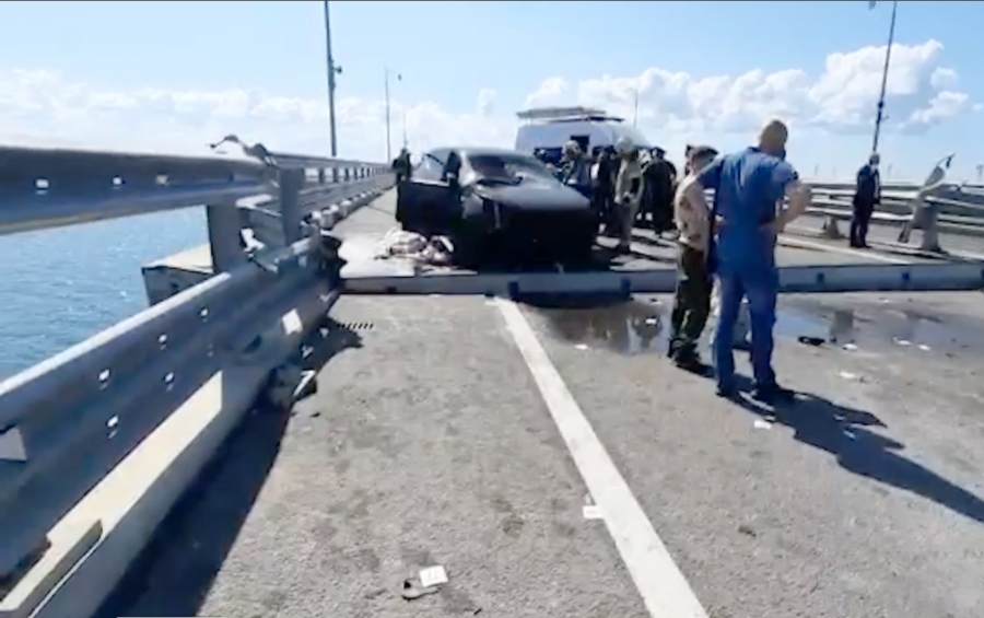 Kremlin: “Kırım Köprüsü saldırısı insansız hava araçlarıyla düzenlen