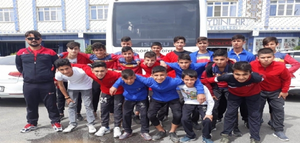 SİLOPİLİ FUTBOLCULAR ŞANLIURFA`DA