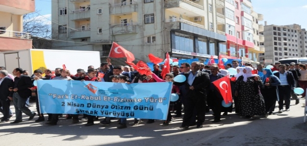 ŞIRNAK`TA OTİZM FARKINDALIK YÜRÜYÜŞÜ YAPILDI