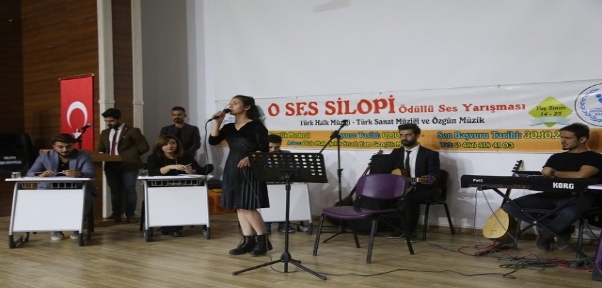 Silopi`de `O Ses Silopi Yarışması` Düzenlendi