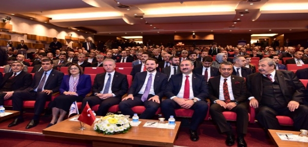 Bakan Albayrak Ve Gül İş Dünyasıyla Bir Araya Geldi