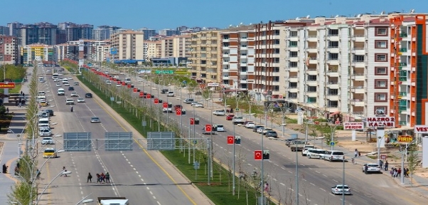 Diyarbakır Kayyumu, Halkın Gönlüne Taht Kurdu