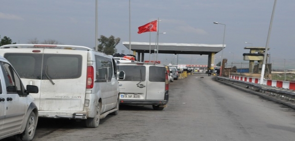 Habur`da 2018`de 1 Milyon 215 Bin Araç Giriş Çıkış Yaptı