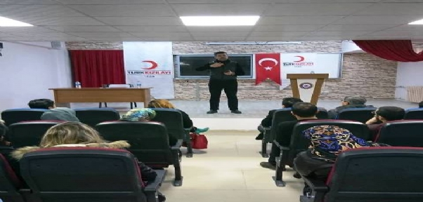 Cizre`de `Mesleki Kariyer Ve Meslek Tanıtım Programı` Düzenlendi