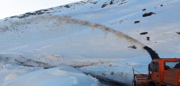 Şırnak`ta 3 Gündür Kapalı Olan Yol Ulaşıma Açıldı