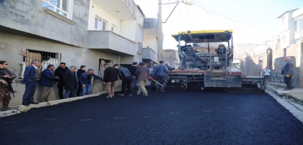 Cizre`de Üstyapı Çalışmaları Devam Ediyor