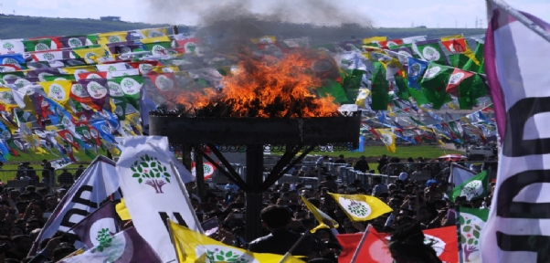 Nevruz Bayramı Cizre`de Coşku İle Kutlandı