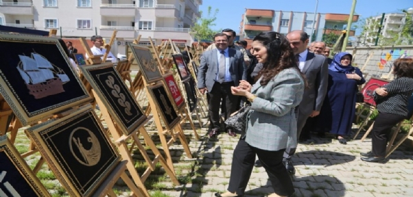 Silopi Türgev Kız Yurdunda El Emeği Sergisi