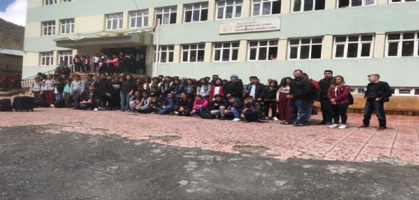 Beytüşşebaplı Öğrenciler Antalya`yı Gezdi