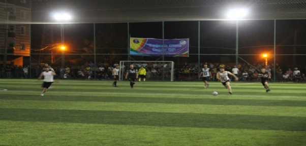 Silopi Belediyesi Futbol Turnuvası Tüm Hızıyla Devam Ediyor