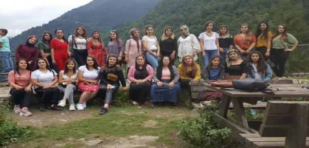 Uludere ADEM`li Kadınlar Karadeniz Turunda