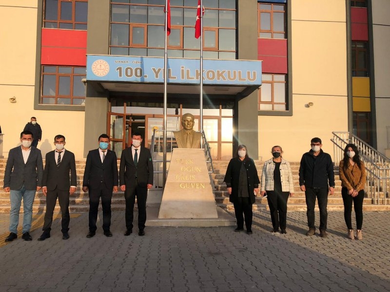 MİLLİ EĞİTİM MÜDİRESİ NAZAN ŞENER, CİZRE’DEKİ OKULLARI ZİYARET ETTİ