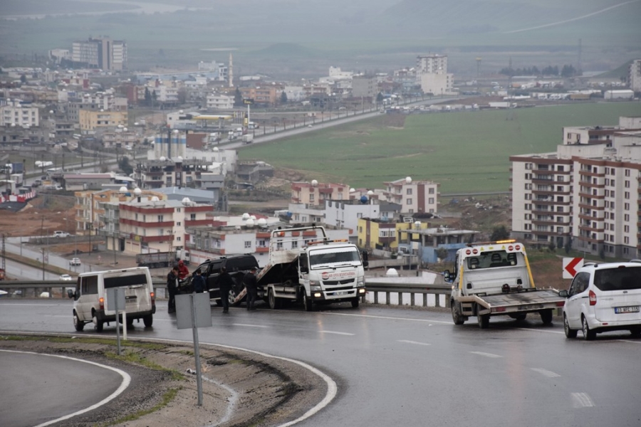 Cizre'de zincirleme trafik kazası: 6 yaralandı