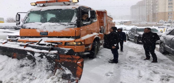 Başkan Yarka, İncelemelerde Bulundu