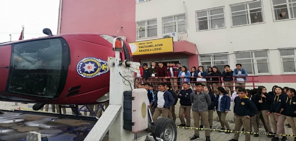 Silopi`de Öğrencilere Simülasyon Aracı İle Uygulamalı Trafik Eğitim