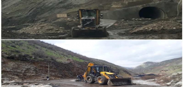 Yağmur Ve Selden Dolayı Kapanan Yollar Ulaşıma Açıldı