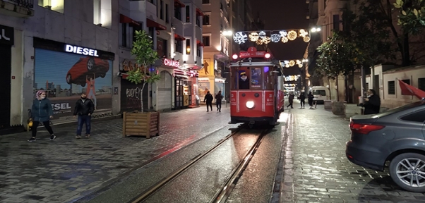 31 ilde 2 gün sokağa çıkma yasağı getirildi