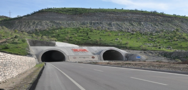 İki Yıldır Açılan Yoldan Vatandaşlar Memnun