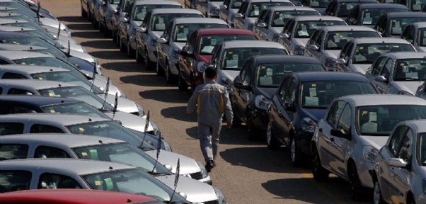 Bakan Varank: `11 Mayıs itibarıyla ülkemizdeki tüm otomotiv ana fabrikaları tekrar faaliyetlerine başlayacak`