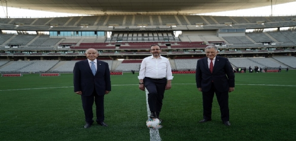 Olimpiyat Stadı`nda Şampiyonlar Ligi Zirvesi