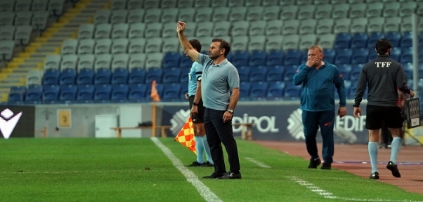 Başakşehirli futbolculardan Okan Buruk`a sürpriz