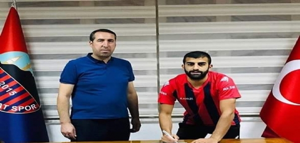 Mardin Fosfat Spor`dan üç imza birden