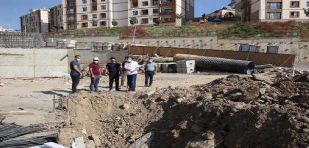 Vali Pehlivan Ve Başkanı Yarka, Balveren-Uludere Yolunda Çalışmaları İnceledi