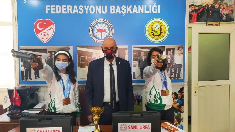 ŞANLIURFALI SPORCULAR TÜRKİYE REKORU KIRDI