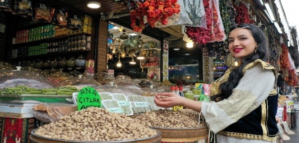 13`üncü Uluslararası Öğrenci Buluşmaları Gaziantep`te