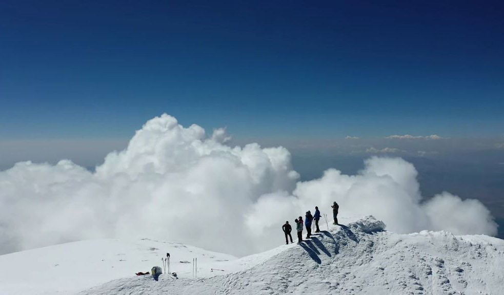 Yabancı turistlerin Ağrı Dağı Tutkusu